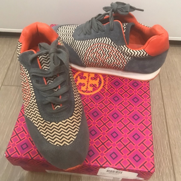 Tory Burch Shoes - Tory Burch - Delancey Graphic-Print Sneakers - Tory Burch Shoes - Tory Burch - Delancey Graphic-Print Sneakers -